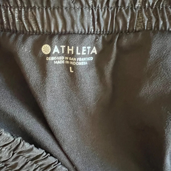 Athleta Black Botanical Print Racer Short 4.5" Size Large - Picture 4 of 5